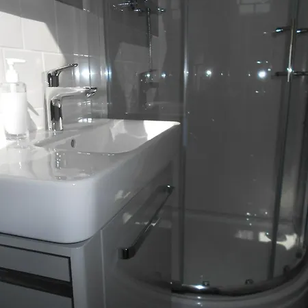 בית הארחה Sissi